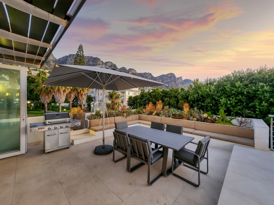 4 Bedroom Property for Sale in Camps Bay Western Cape